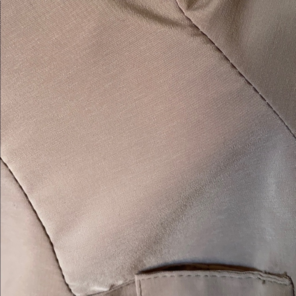 Tan top - Picture 3 of 4